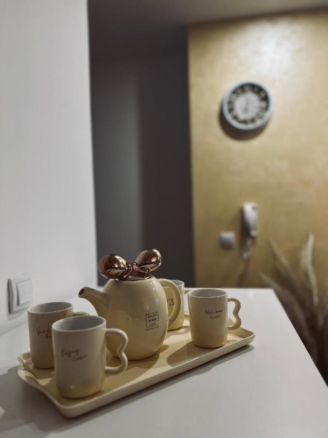 Apartman Puket Kraljevo Ngoại thất bức ảnh